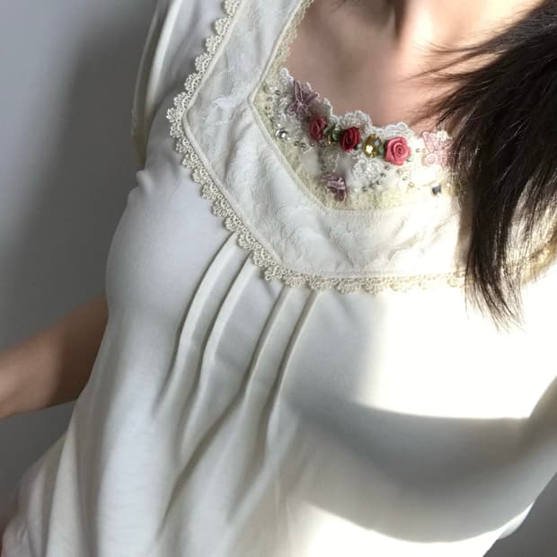 엑시즈팜 로즈 티셔츠