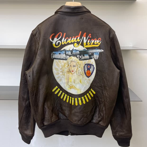 아비렉스 타입 A-2 핀업 걸 레더 자켓