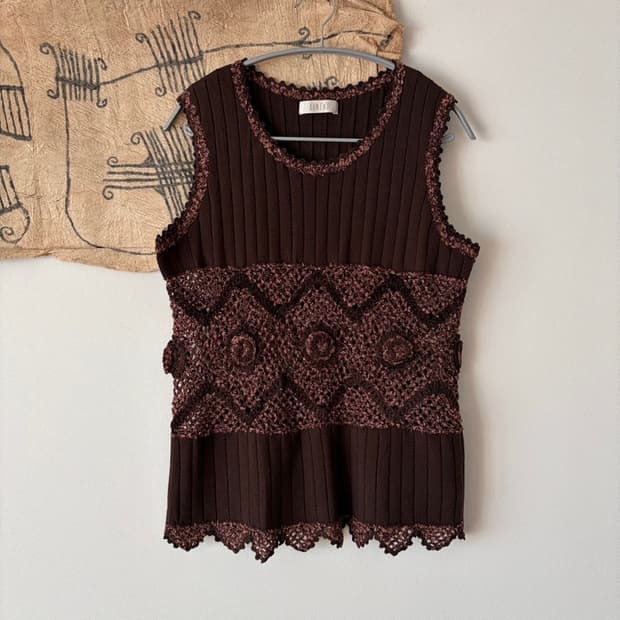 knit vest