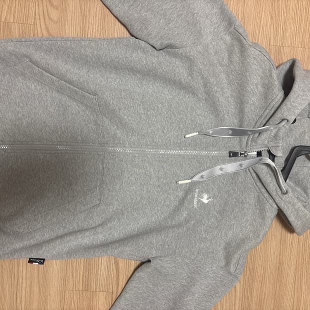 le coq sportif 회색 후드집업 급처!