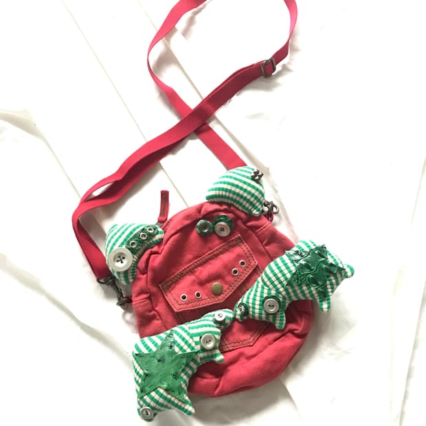 Custom🐾) Baby devil wings red crossbag