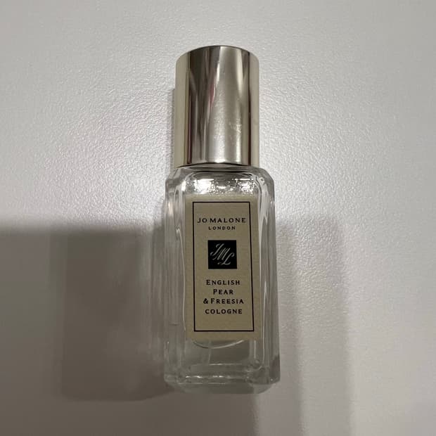 (미개봉) 조말론 런던 잉글리쉬 페어 앤 프리지아 코롱 9ml