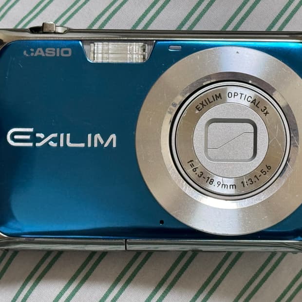카시오 엑슬림 Z1 디지털 카메라