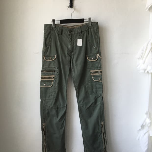 Multi pocket cago pants