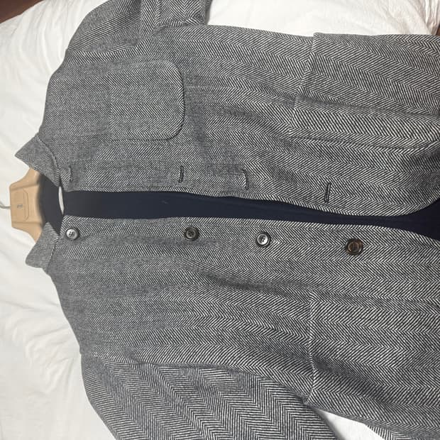 브루넬로 쿠치넬리 울 가디건 50사이즈