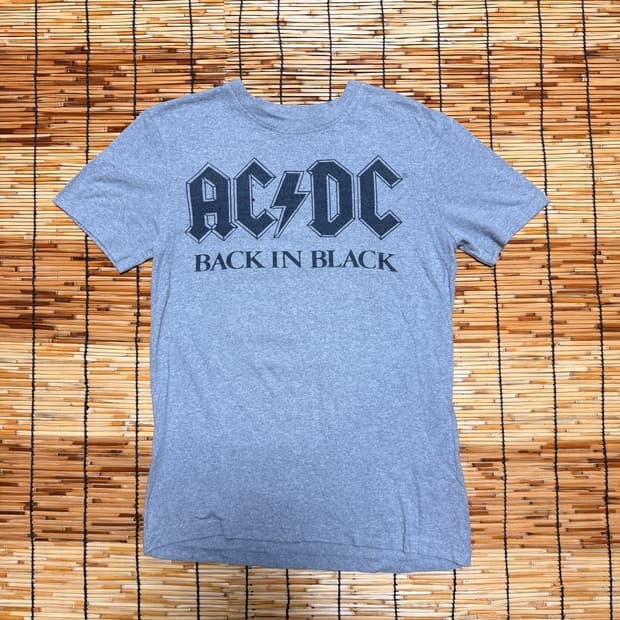AC/DC 백인 블랙 투어 정식 반팔 티셔츠 s