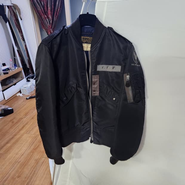 버즈릭슨 윌리엄깁슨 L2-B 36판매합니다