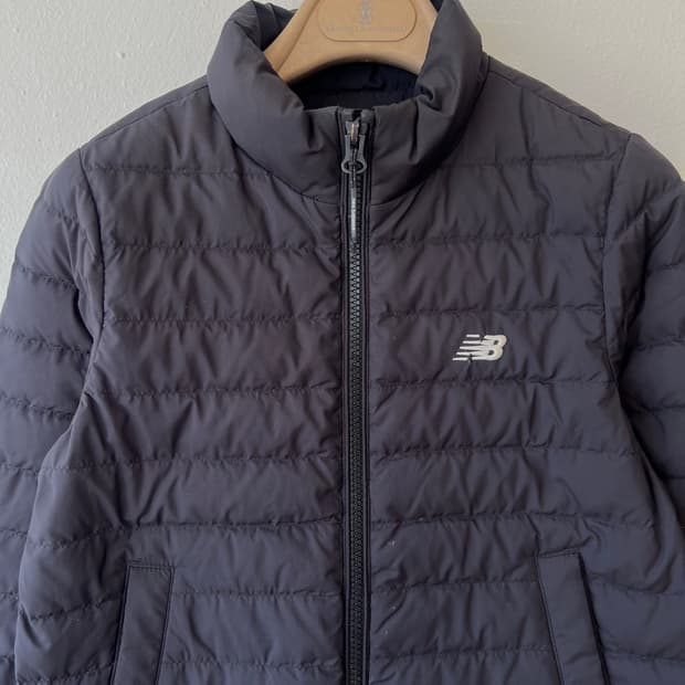 뉴발란스 키즈 블랙 덕다운패딩점퍼 경량점퍼