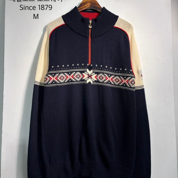 Dale of norway 데일오브노르웨이 울 100% 노르딕 반집업 니