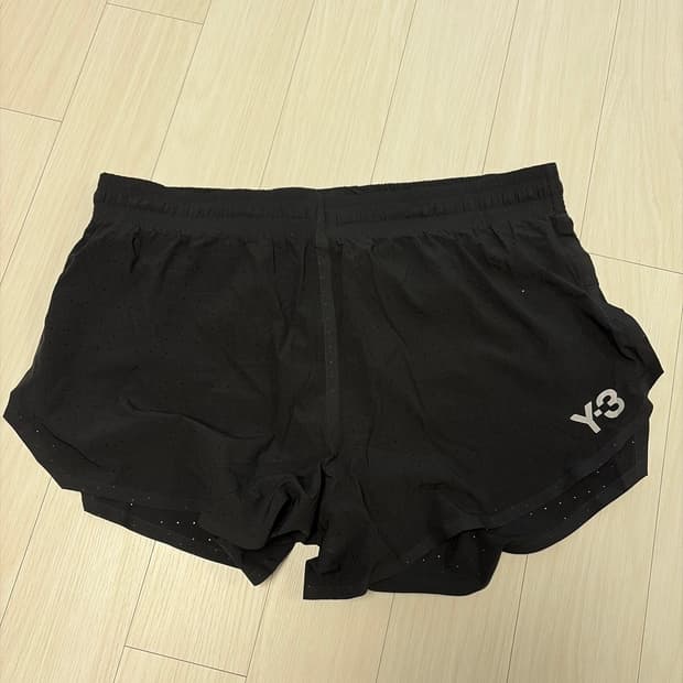 Y-3 Men's Run Shorts in Black