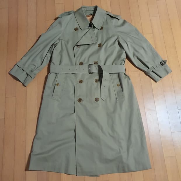 버버리 트렌치 코트 | Made in England