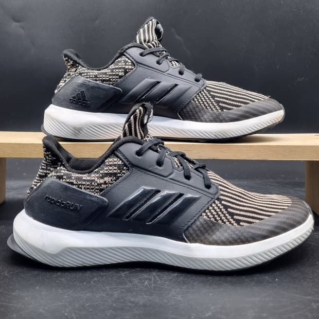 아디다스 라피드런 여성운동화230