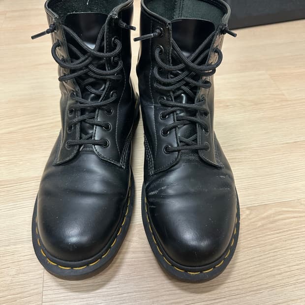 닥터마틴 1460 8홀 모노