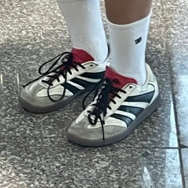 아디다스 프레데터 프리스타일 인도어화