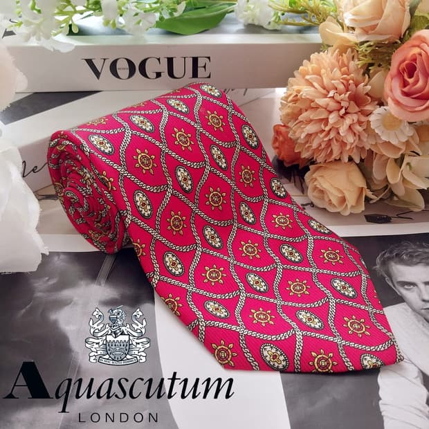 아쿠아스큐텀 넥타이 레드 오너멘탈 패턴 10cm A+등급 K2013
