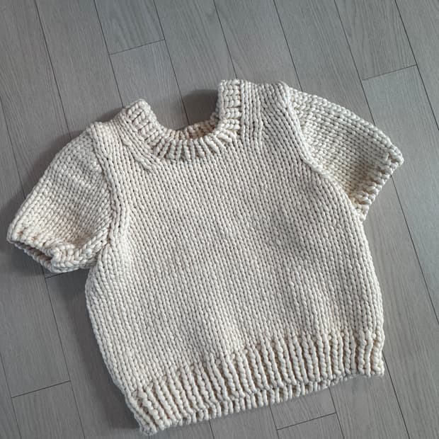 kindersalmon 핸드메이드 벌키니트 판매합니다 