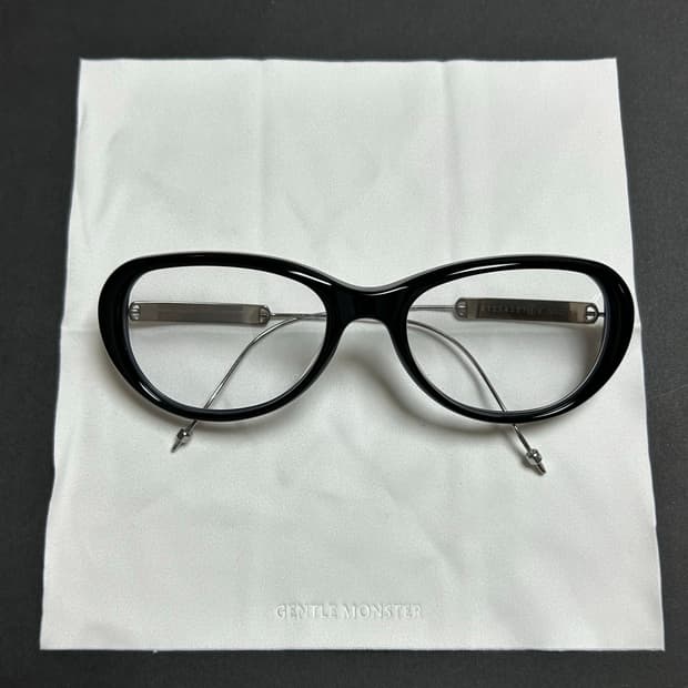 젠틀몬스터x마르지엘라 콜라보 