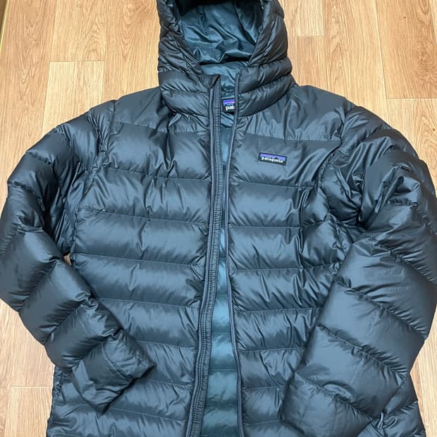 파타고니아 다운 스웨터 후디 후드 경량 패딩 m 등산 고프코어 클라이밍 