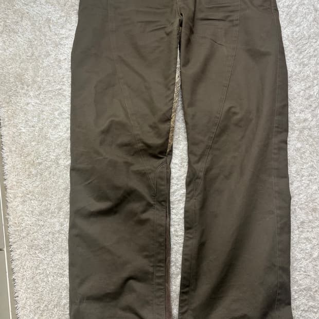 엑슬림 브라운 팬츠