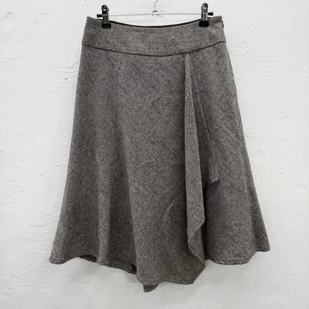 egearo 슬릿 스커트