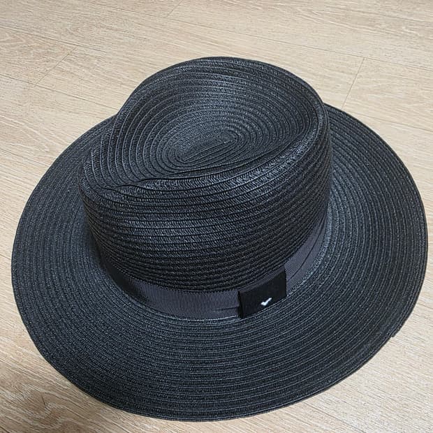 어썸니즈 페도라 햇