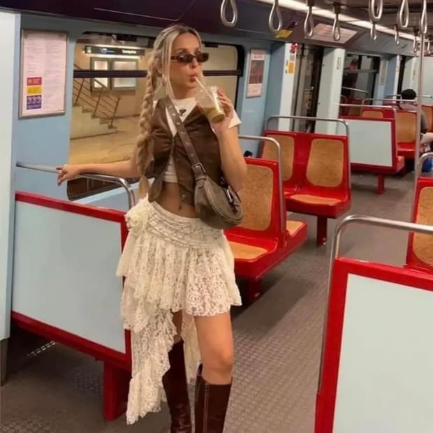 Tach clothing 레이스 스커트