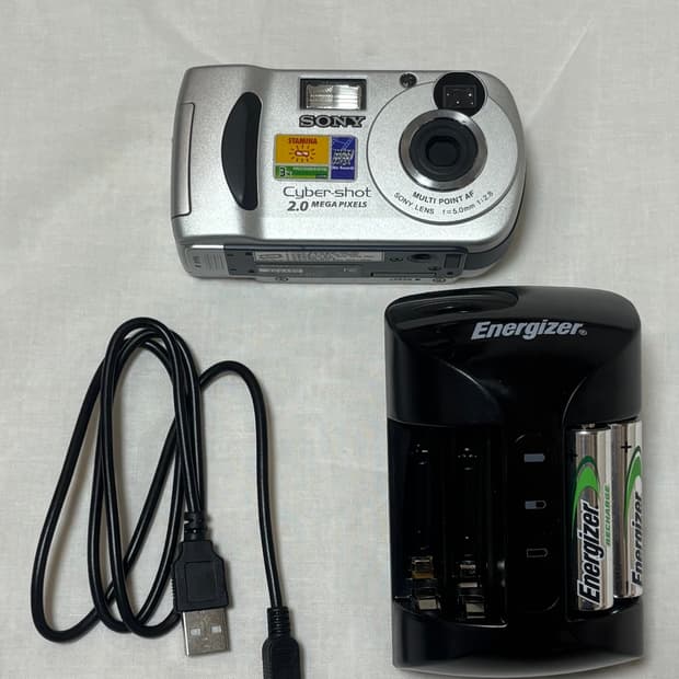 소니 사이버샷 dsc-p31  / 컨디션 A+