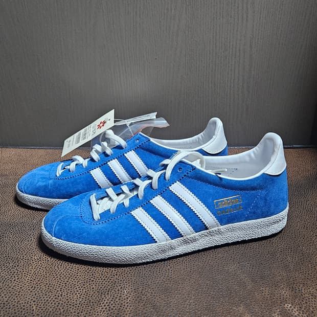 아디다스 가젤 블루 스웨이드 235 새상품
