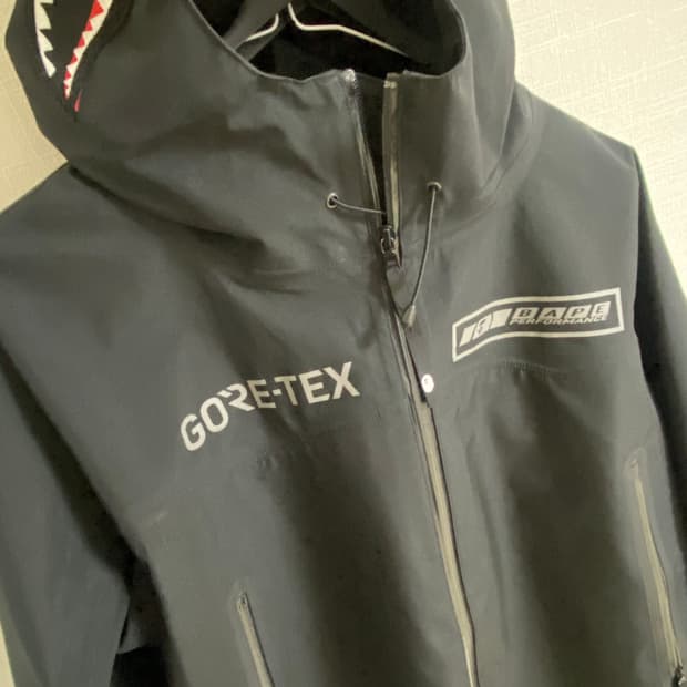 베이프 고어텍스 샤크 후드 자켓 GORE-TEX SHARK HOODIE 