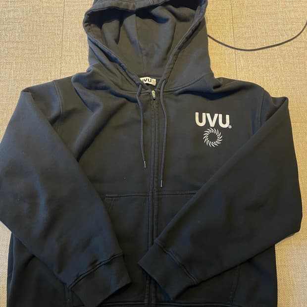 UVU 인시그니아 지퍼 후드 블랙 L