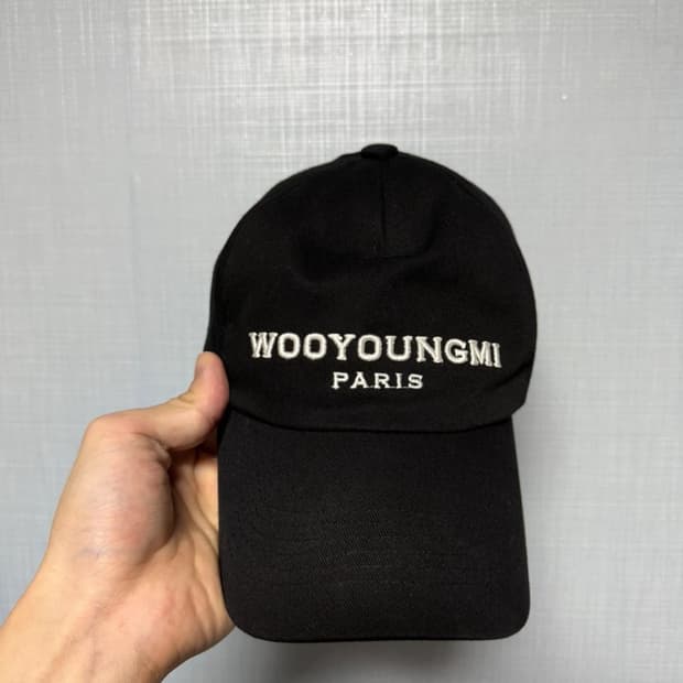 우영미 볼캡 블랙