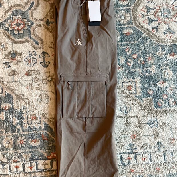 W) 나이키 ACG 스미스 서밋 카고 팬츠 (새제품. M)