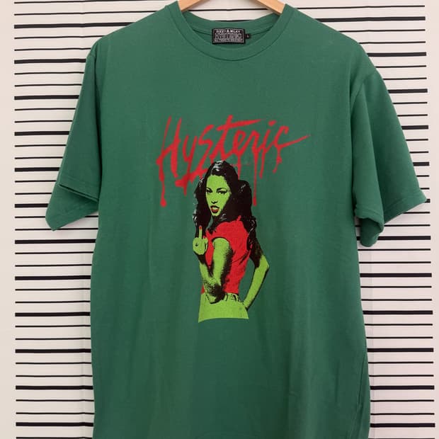히스테릭 글래머(Hysteric Glamour)의 몬도 록 그래픽반팔