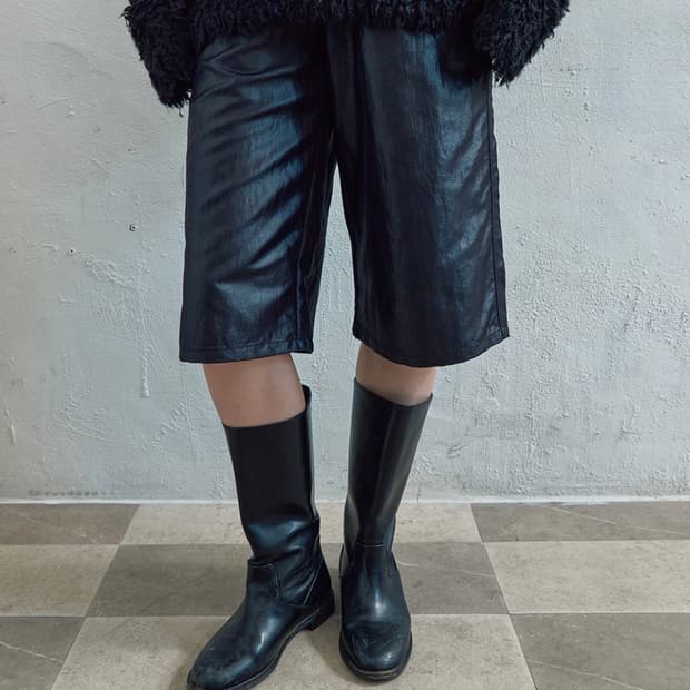 Nothingeverything CAPRI PANTS IN BLACK