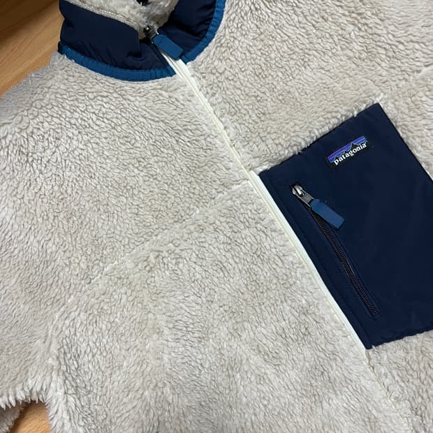 [L사이즈] 파타고니아 레트로X 자켓(후리스) 내추럴