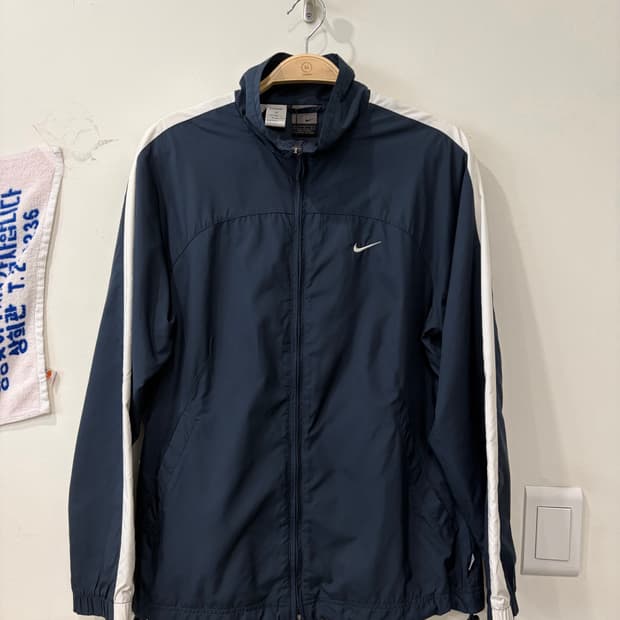 59. 00년대 나이키 바람막이