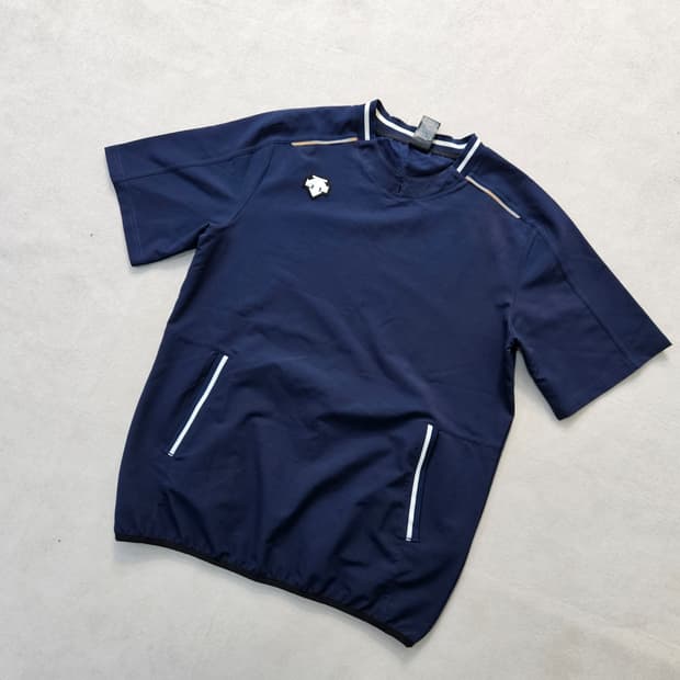 95 데상트 우븐스트레치 반팔 바람막이 0409Y