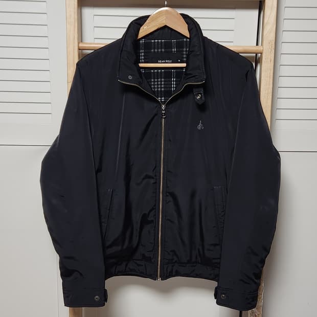 빈폴 바라쿠타 블랙 점퍼 자켓