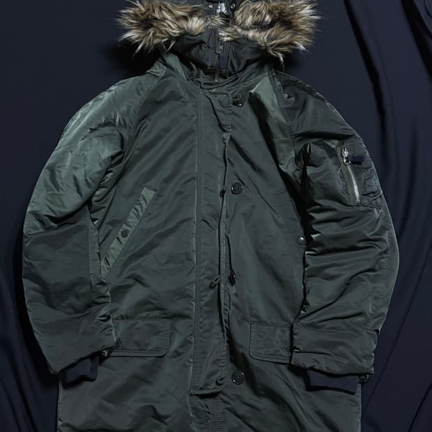 갭 카키 퍼 야상 집업