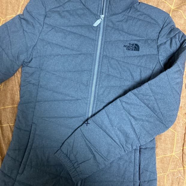 노스페이스 경량 패딩 85