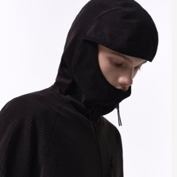 무신사 스탠다드 시티 레저 그리드 폴라 프리스 바라클라바 후디드 집업 