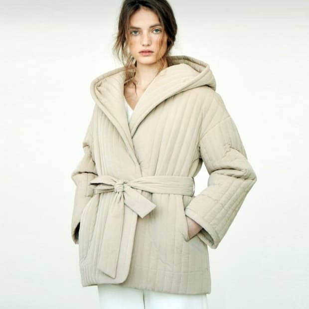 아크로(akro) 후디 숏패딩 프리사이즈