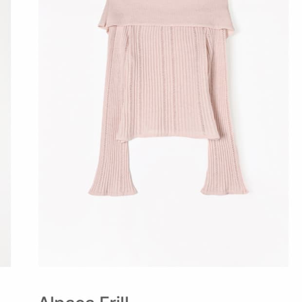 르베인 알파카 프릴 오프숄더 니트 핑크