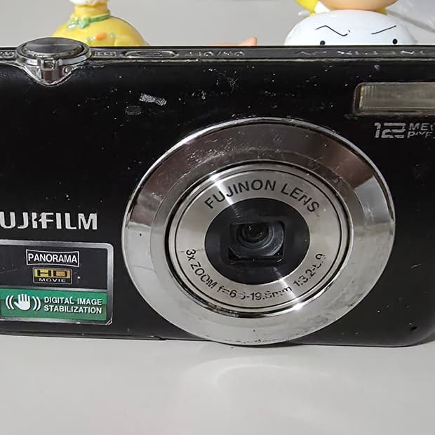 후지 파인픽스 JV100 빈티지 디지털카메라