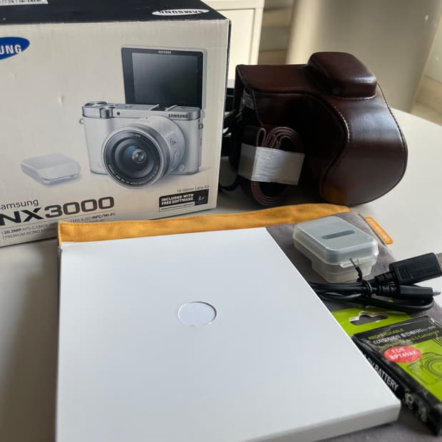 빈티지 카메라(NX3000 렌즈 포함 풀박스)