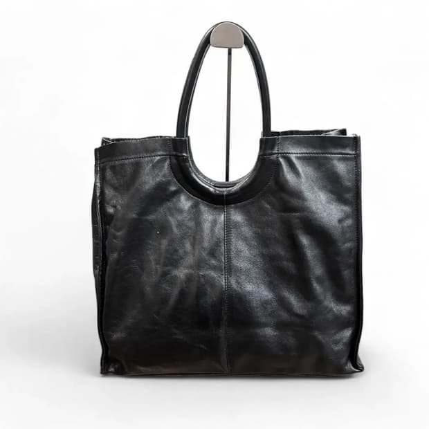 Ear PAPILLONNER 소가죽 토트백 이세이미야케의 재피니즈 스타일