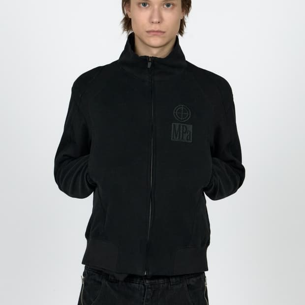 [L] 플라스틱 플로덕트 contrast zipped jacket