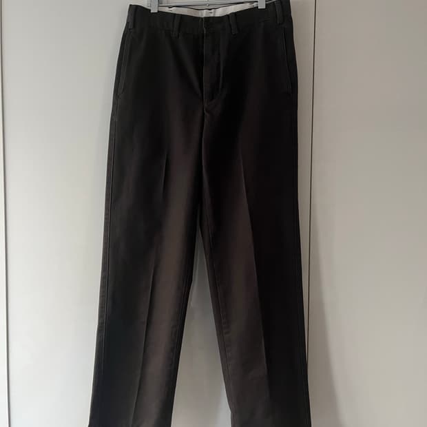 유니클로 스트레이트 치노팬츠 다크브라운