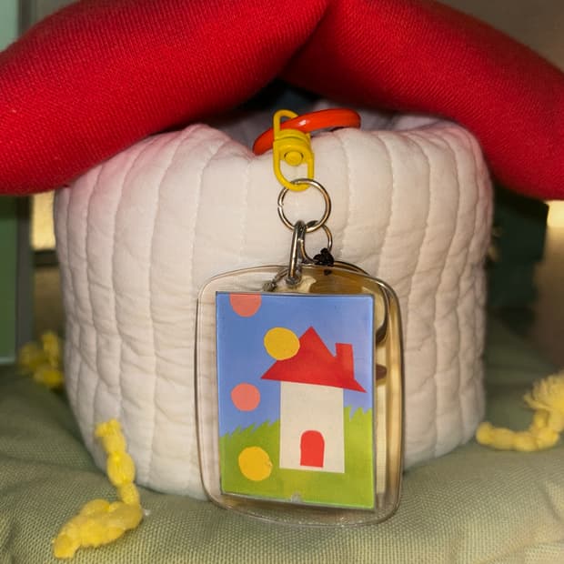 MONTHLY HAUS keyring #05