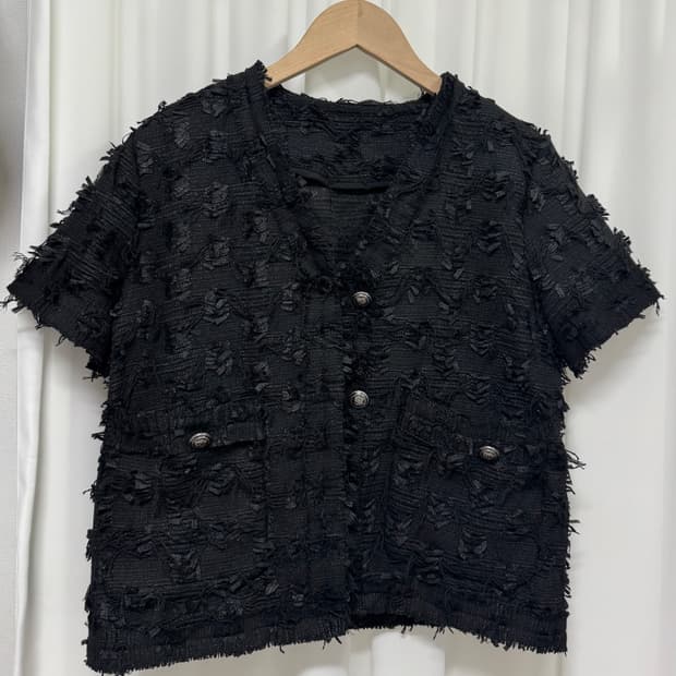 비스윗 트위드 반팔 자켓 수술 블랙